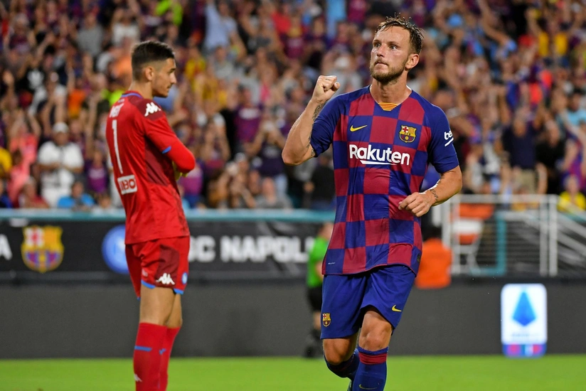 Qalatasaray Barselonanın futbolçusu ilə danışıqlara başladı