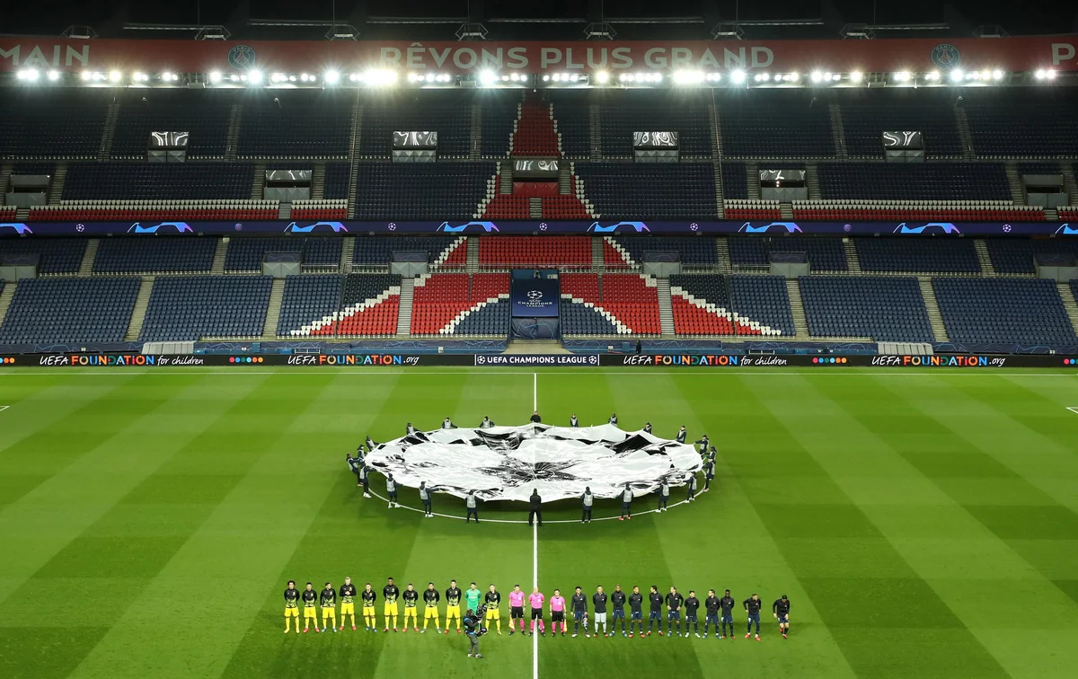 PSJ - Mançester Yunayted oyununa azarkeşlər buraxılmayacaq