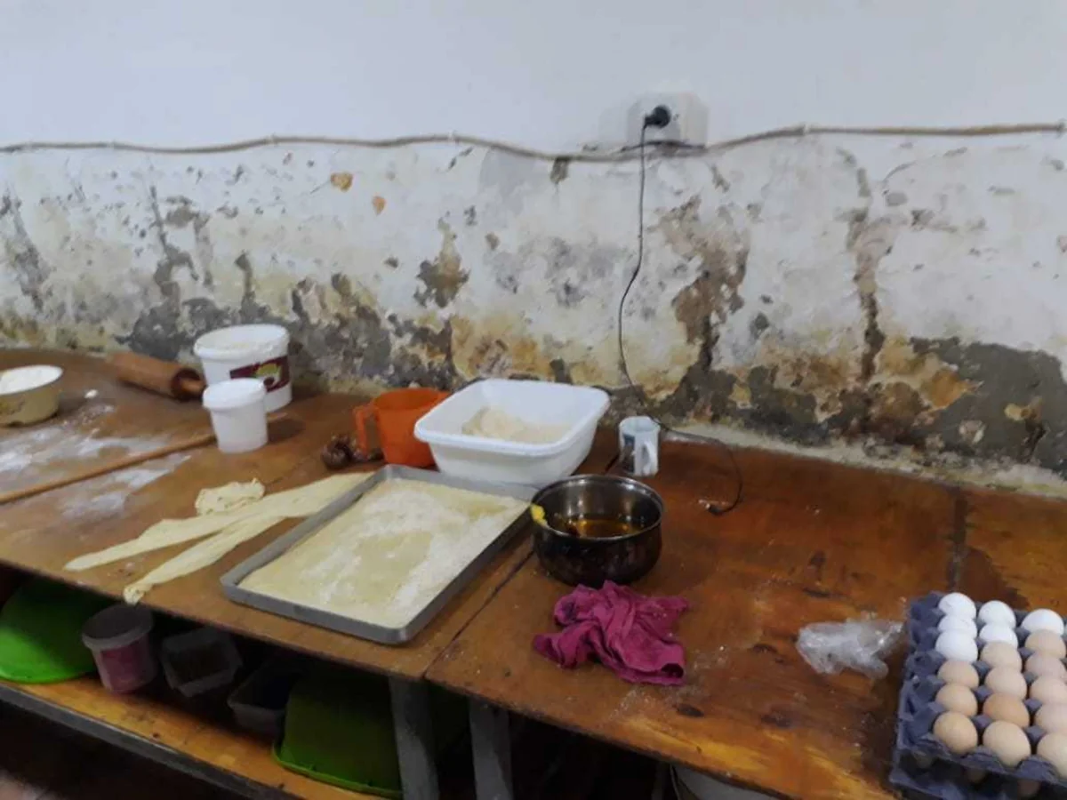 Bakıda antisanitar şəraitdə fəaliyyət göstərən şirniyyat sexinin fəaliyyəti dayandırılıb