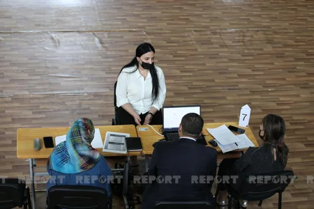 Jurnalistlər müəllimlərin işə qəbulu üzrə müsahibə mərhələsini izləyiblər