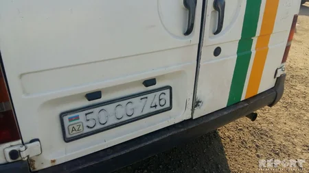 Lənkəranda mikroavtobusla minik maşını toqquşub, bir nəfər ölüb, bir nəfər xəsarət alıb - FOTO