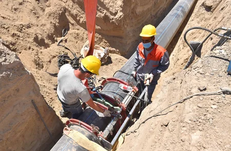 Neftçalaya çəkilən magistral su kəmərinin 50 %-i hazırdır
