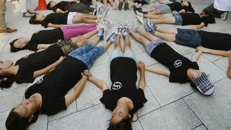 Hiroshima marks 70 years since atomic bomb