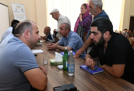 Şirvanda keçmiş məcburi köçkünlərə ödənişsiz hüquqi yardım göstərilib