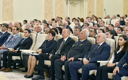 Prezident Sumqayıtın 70 illiyinə həsr olunan tədbirdə iştirak edib - YENİLƏNİB-2