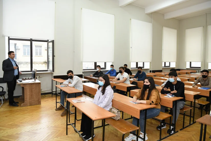Universitetlərdə koronavirusla bağlı son vəziyyət açıqlanıb - SORĞU