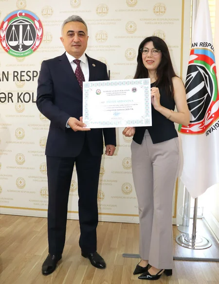 Bir vəkilin fəaliyyəti dayandırılıb, beşinə töhmət verilib