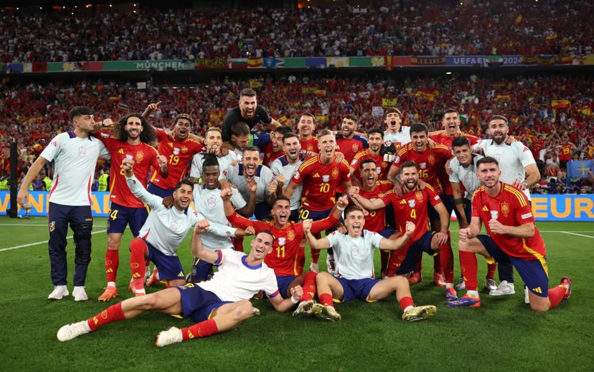 İspaniya millisi Avropa çempionatlarının tarixinə düşüb
