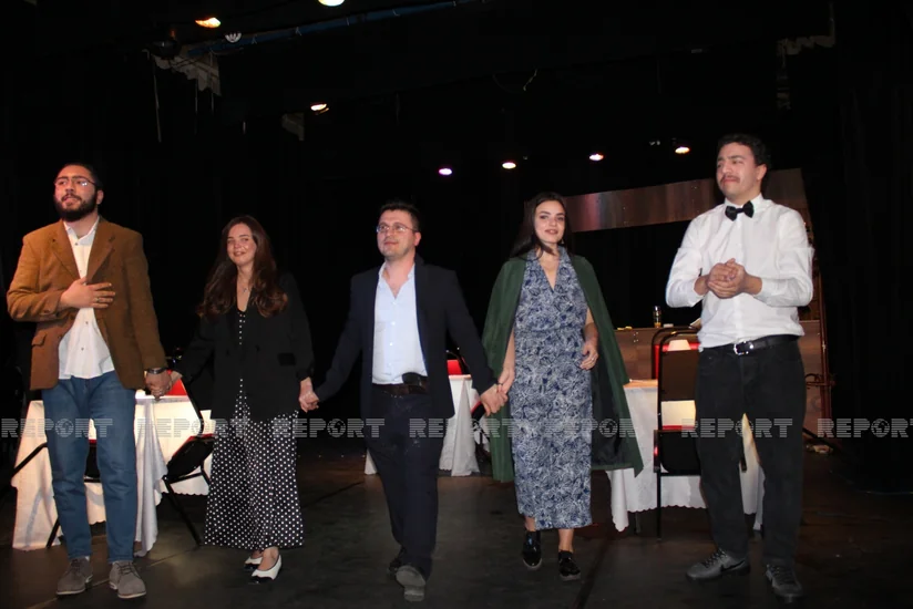 Gürcüstanın Azərbaycan Dram Teatrı yeni tamaşa nümayiş etdirib