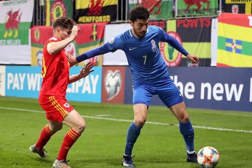 Millimizin baş məşqçisi Araz Abdullayevlə görüşdü