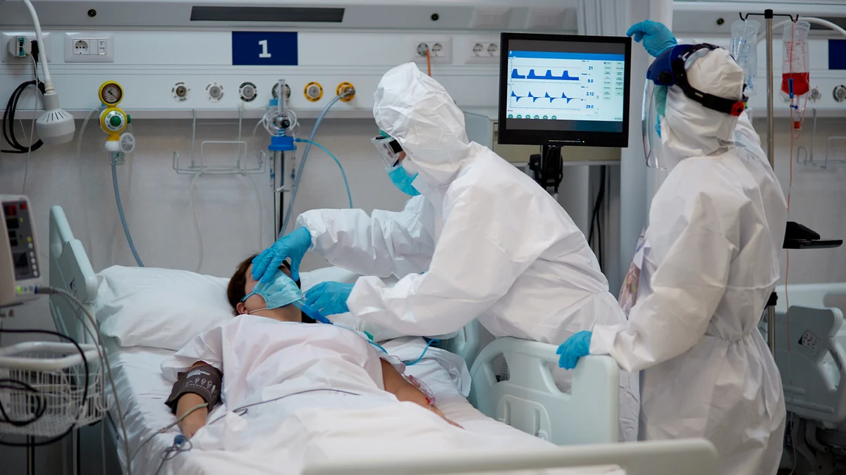 Delta strain causes extensive lung damage in young people, specialist says