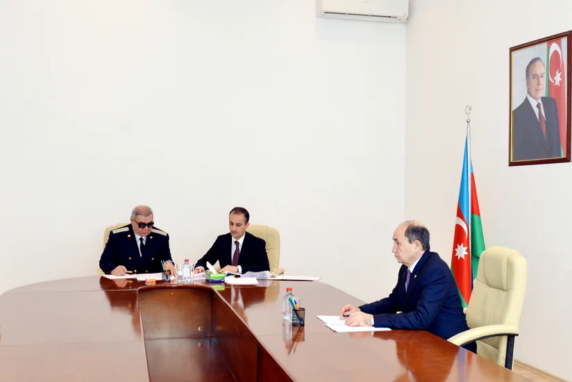 Fikrət Məmmədov Şabranda vətəndaşları qəbul edib