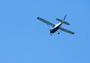 Во Франции при взрыве легкомоторного самолета погибли двое