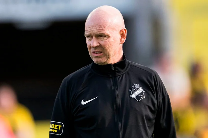 Главным тренером бакинского Нефтчи может стать бывшая звезда МЮ