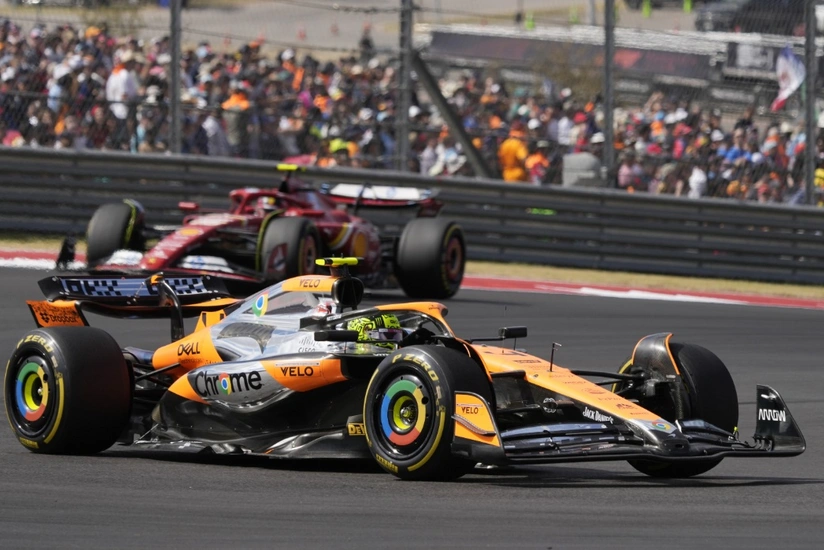 Norris ABŞ Qran-prisinin sıralama turunda qalib olub