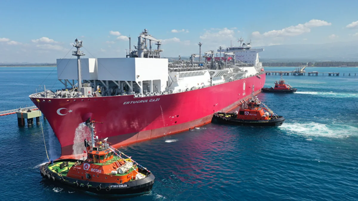 LNG terminal brought to full capacity after quake in Türkiye