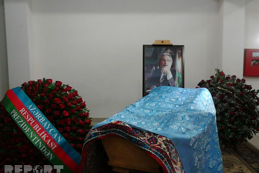 Xalq şairi Söhrab Tahirlə vida mərasimi keçirilir