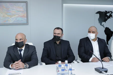 Sahil Babayev məşqçilərlə görüşüb
