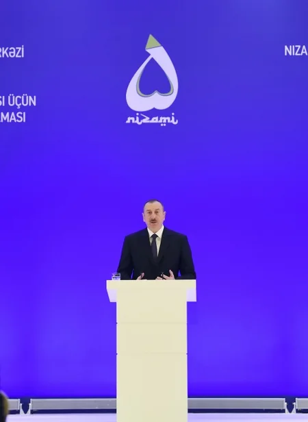 Mehriban Əliyeva Nizami Gəncəvi Beynəlxalq Mərkəzinin qızıl medalı ilə təltif edilib - YENİLƏNİB-2