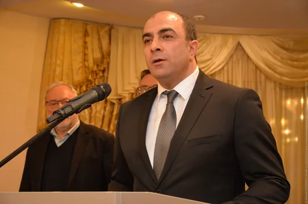 Viktor Yuşenko, Leonid Kojara və Rövşən Tağıyev Kiyevdə Dağlıq Qarabağdan və Donbasdan danışıblar