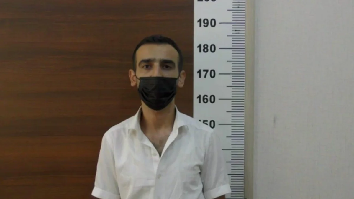 Bakıda binaların blokunda narkotik satan şəxsin məhkəməsi başlayır