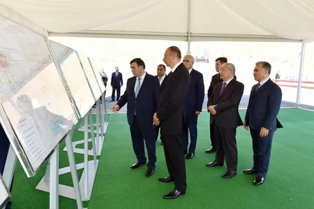Prezident İlham Əliyev Xızı və Siyəzən rayonlarına səfər edib