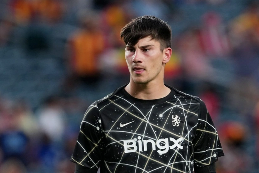 Çelsinin qapıçısı Strasburqa keçir