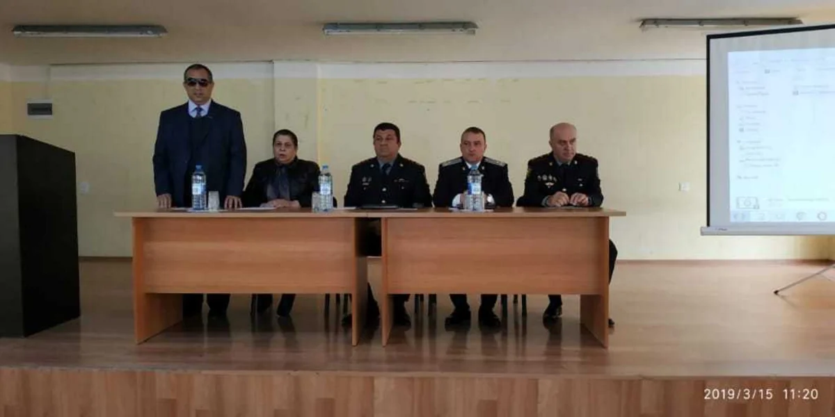 Şəkidə narkomaniyaya və erkən nikaha qarşı maarifləndirici tədbir keçirilib