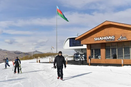 President Ilham Aliyev and first lady Mehriban Aliyeva viewed work done at Shahdag Tourism Center