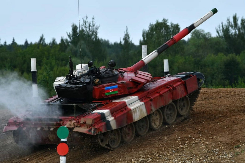 Azerbaijani tankmen reach semi-finals of Tank Biathlon contest
