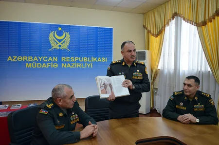“İlham Əliyev - sərkərdəlik faktoru” mövzusunda “dəyirmi masa” keçirilib