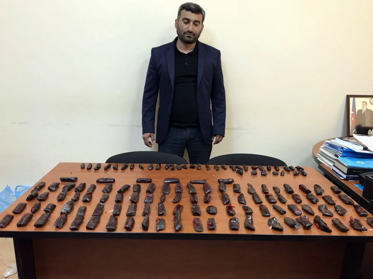Azərbaycanda kinoloji xidmət itinin köməyi ilə külli miqdarda narkotik vasitə aşkar edilib - VİDEO