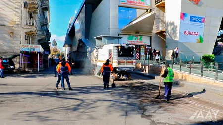 Bakının Fərid Ələkbərov küçəsinin bir hissəsi təmir edilir