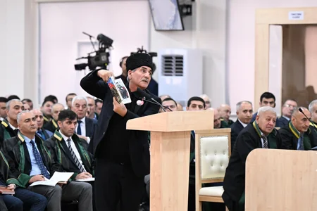 Ermənistanın hərbi təcavüzü nəticəsində çoxsaylı cinayətlər törətməkdə təqsirləndirilən şəxslərin məhkəməsi davam etdirilir