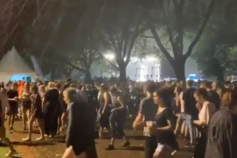 В результате обрушения сцены в Германии пострадали 23 человека - ВИДЕО - ФОТО