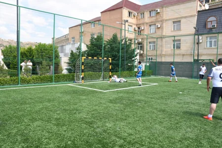 BŞİH və RİİB əməkdaşları arasında minifutbol üzrə yoldaşlıq görüşü olub