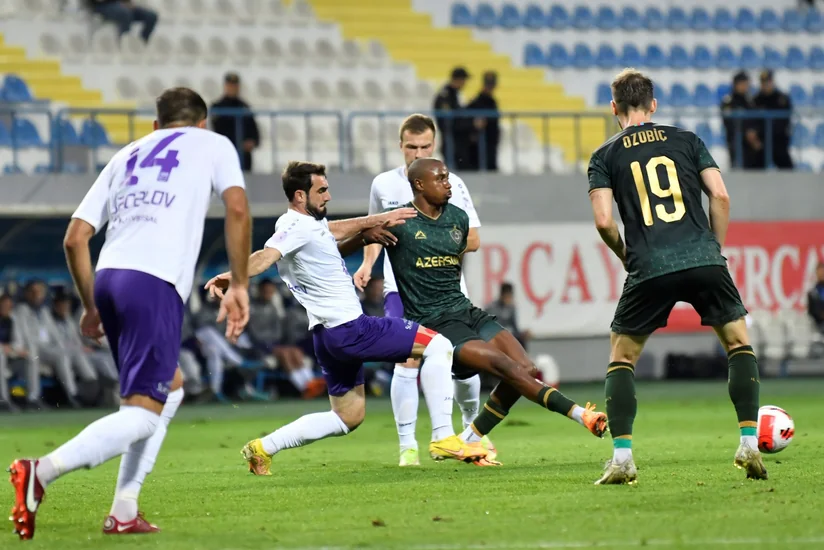 Qarabağ Premyer Liqada növbəti qələbəsini qazanıb