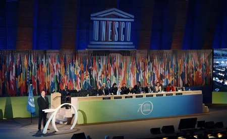 ​İlham Əliyev UNESCO Baş Konfransının 38-ci sessiyasının Liderlər Forumunda iştirak edib