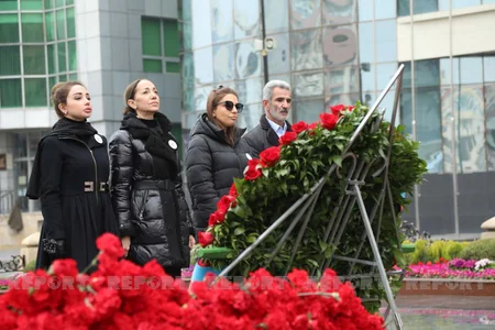 Azerbaijani people honor memory of Khojaly genocide victims