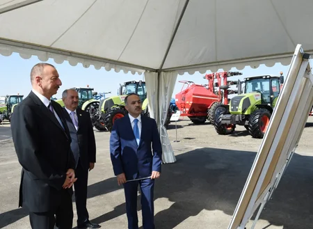 ​Prezident İlham Əliyev Cəlilabadda Heydər Əliyev Mərkəzinin açılışında iştirak edib