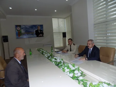 ​Arzu Rəhimov vətəndaşları qəbul edib
