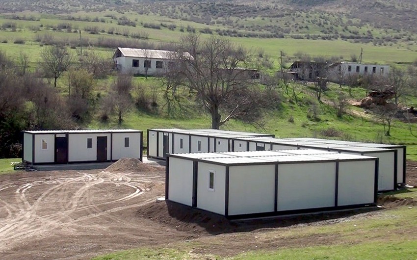 Azad olunmuş ərazilərdə modul tipli yataqxanaların quraşdırılmasına başlanılıb