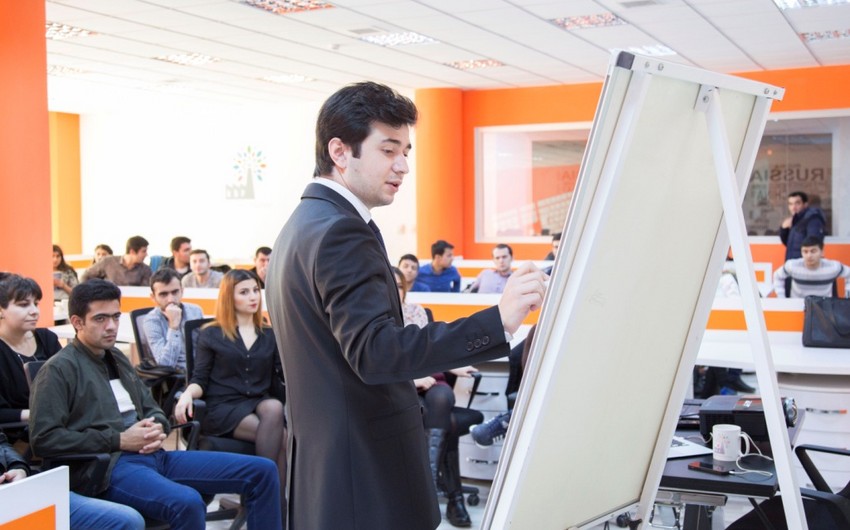 ​Baku Business Factory-də “Startap və Vergi Tənzimləməsi” mövzusunda seminar təşkil edilib