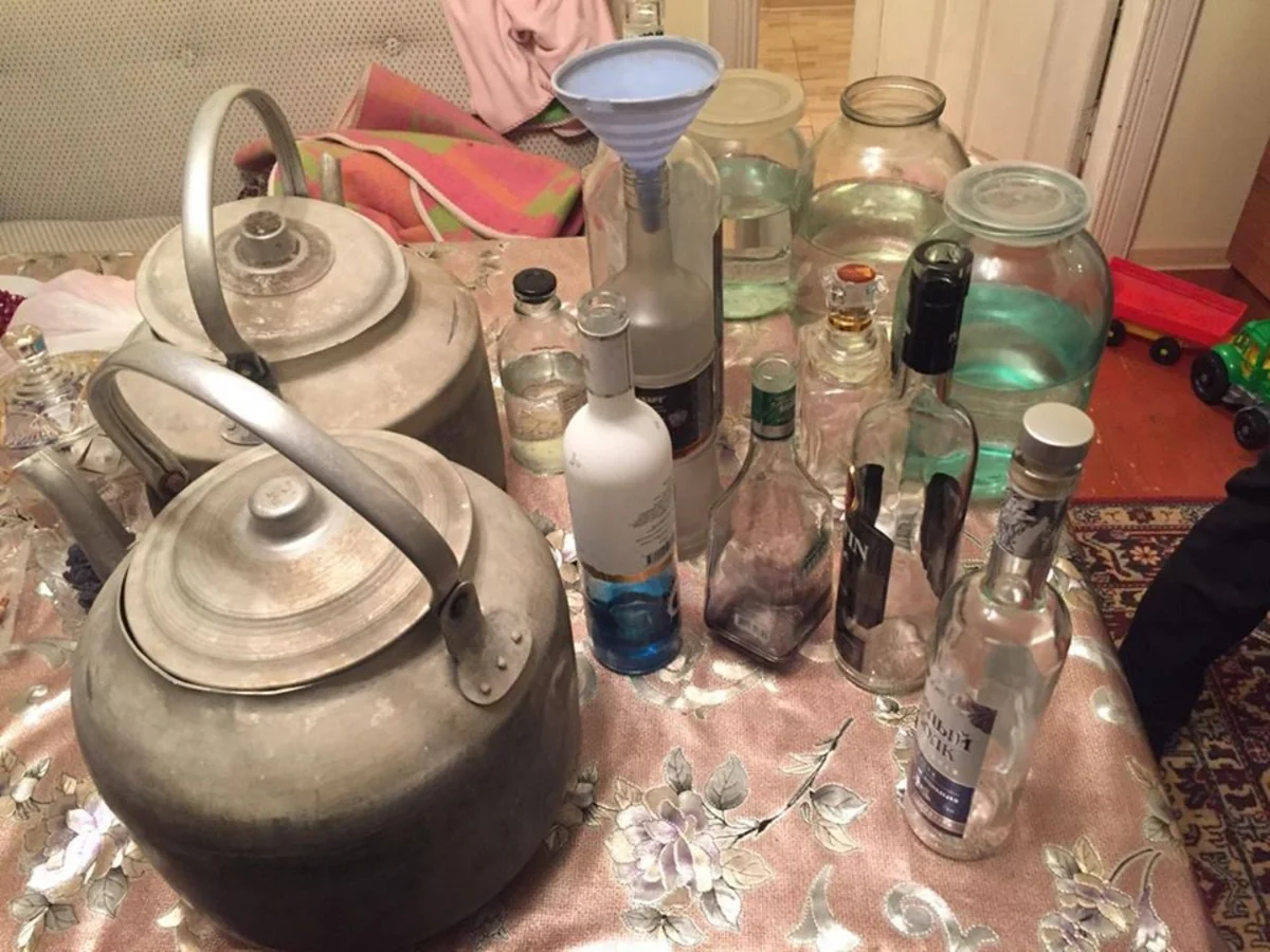 Saxta Nemiroff, Beluqa və Ruskıy Standart istehsal edən müəssisə aşkarlanıb