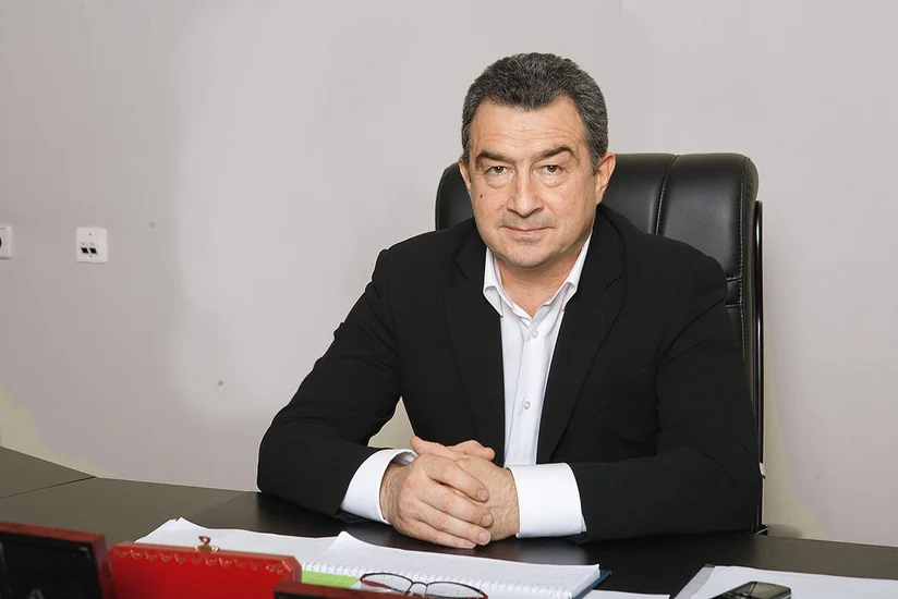 Millimizin sabiq futbolçusu koronavirusdan vəfat etdi