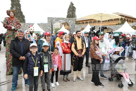 Heydər Əliyevin 100 illik yubileyinə həsr olunan Ailə Festivalı keçirilib