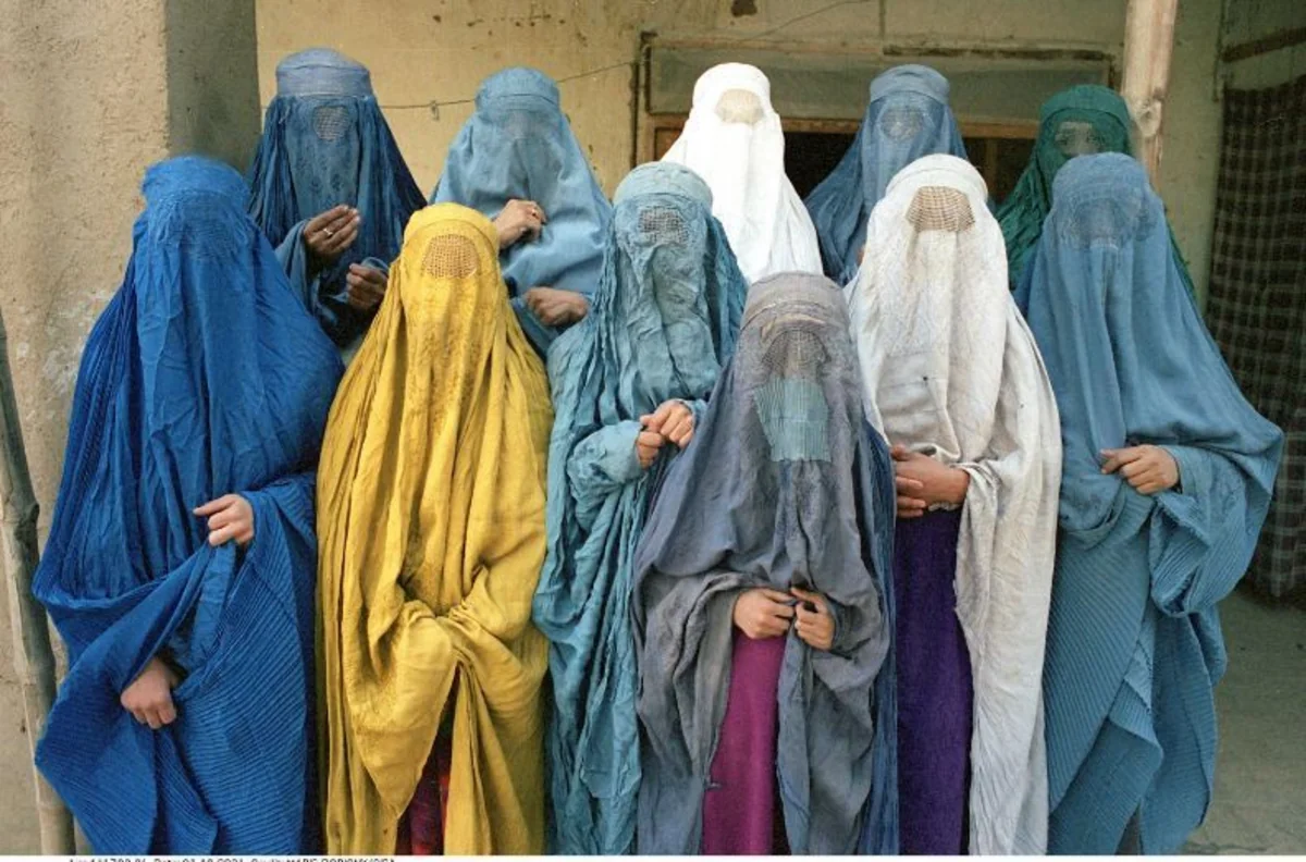 Gürcüstanda niqab və çadranın qadağan olunması təklif edilir