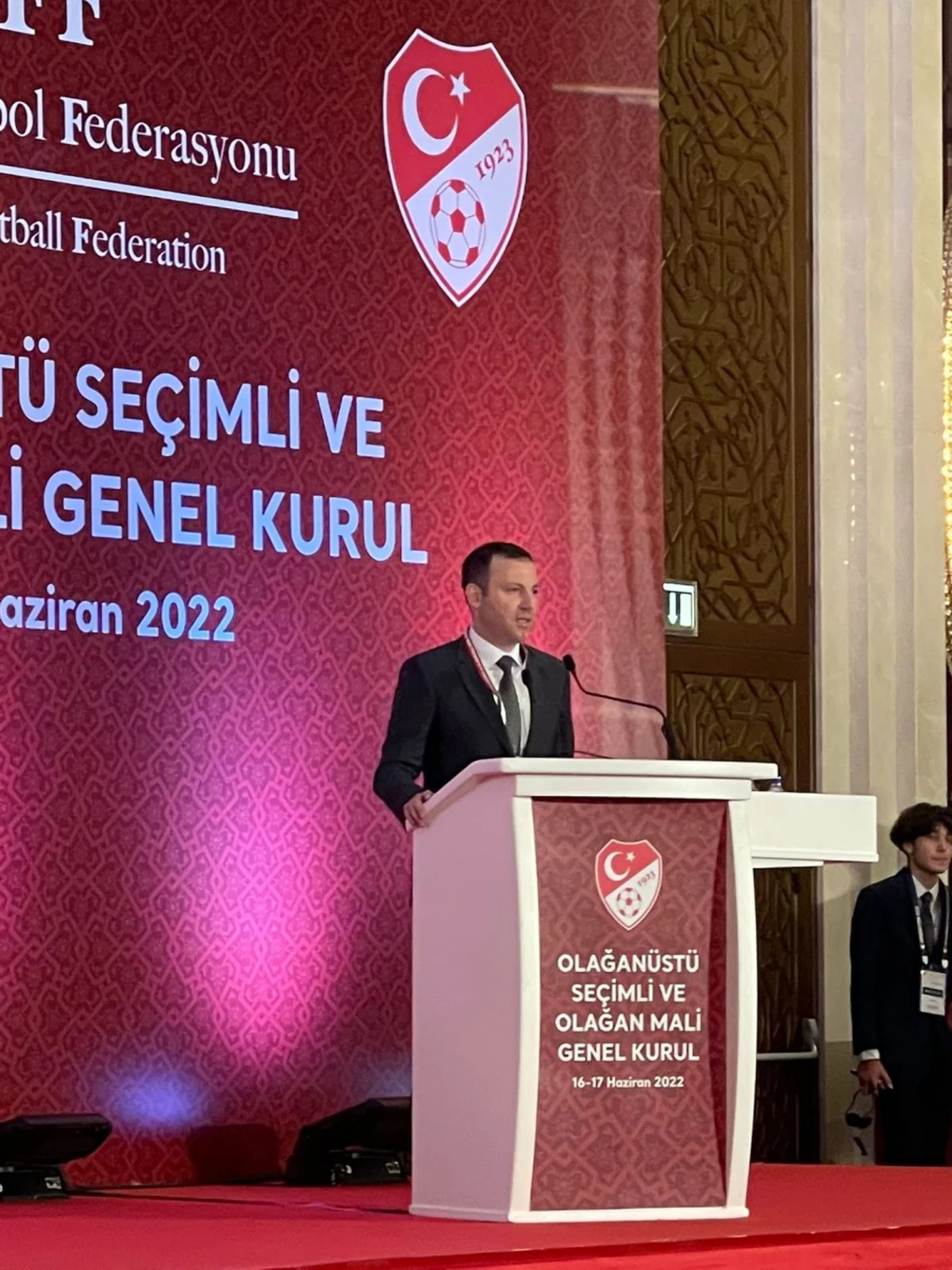 Elxan Məmmədov TFF prezidenti seçkisində iştirak edəcək