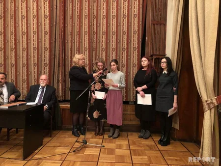 Moskvada Nəsiminin 650 illik yubileyi münasibətilə rus dilində çap edilmiş kitabın təqdimatı olub