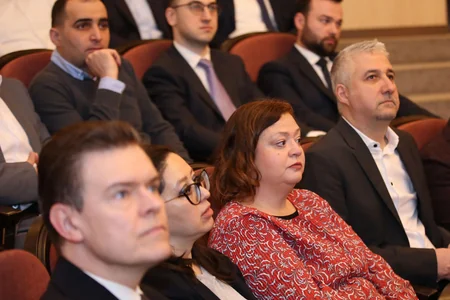 SOCAR launches trainings on Leadership Academy concept